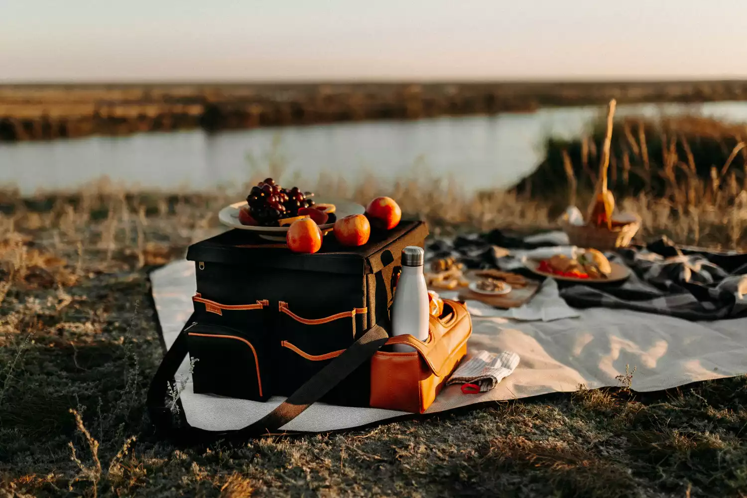 picnic blanket near me