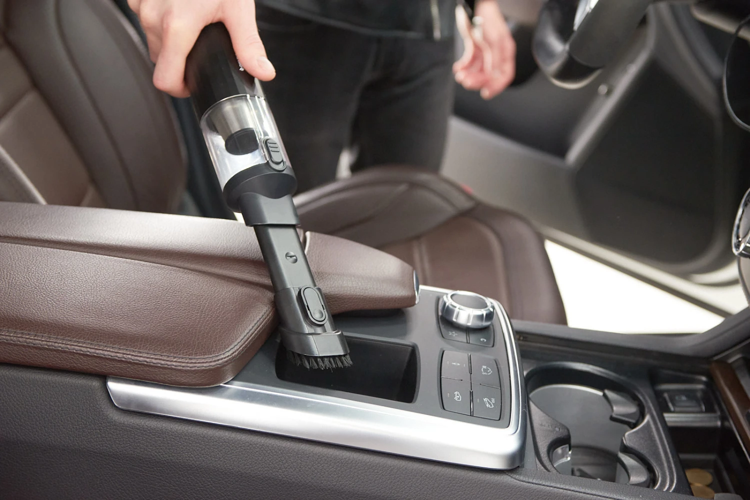 car vacuum cleaner for Tesla Model Y